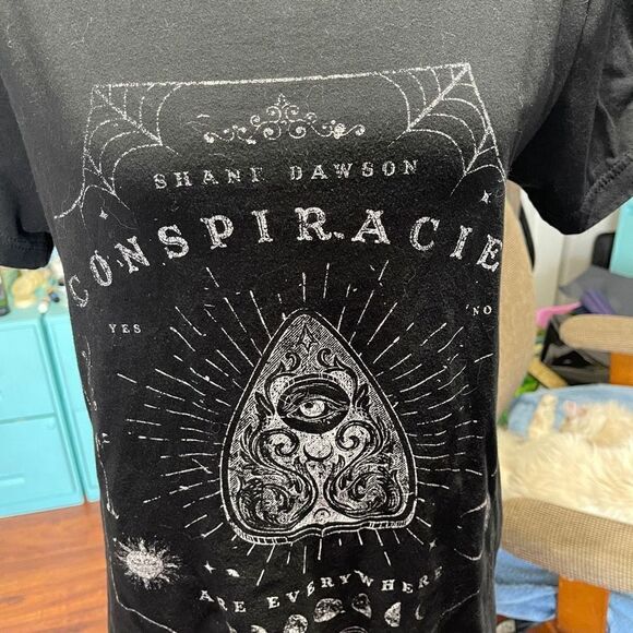 Shane Dawson Conspiracy Graphic T-Shirt, Women's Medium - Picture 7 of 7